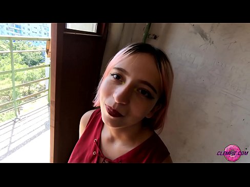 ❤️ Sensuele studente pijpt een vreemdeling in de outback - Cum On His Face ️ Porno vk at us ☑